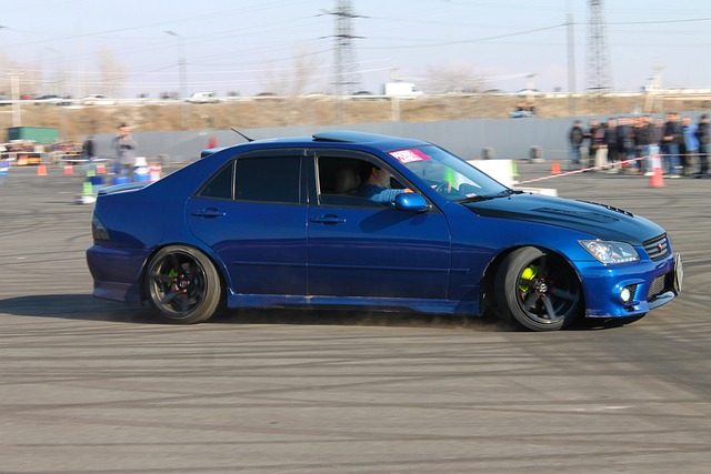 轰不仅仅是 轰不仅仅是